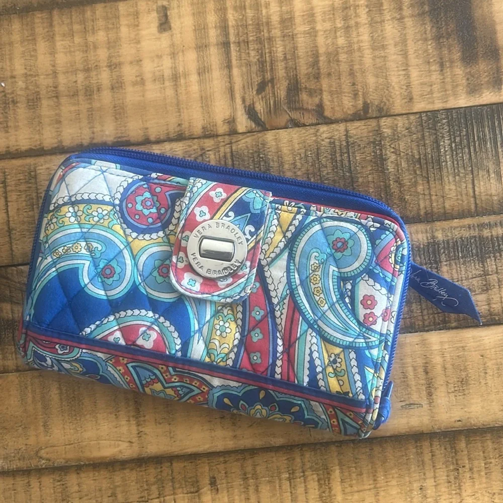 Vera Bradley Turn Lock Wallet (Marina Paisley) - Picture 3 of 10